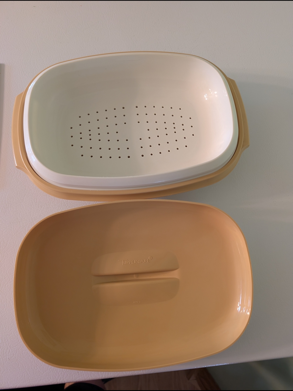 Vintage Tupperware Harvest Gold Microwave